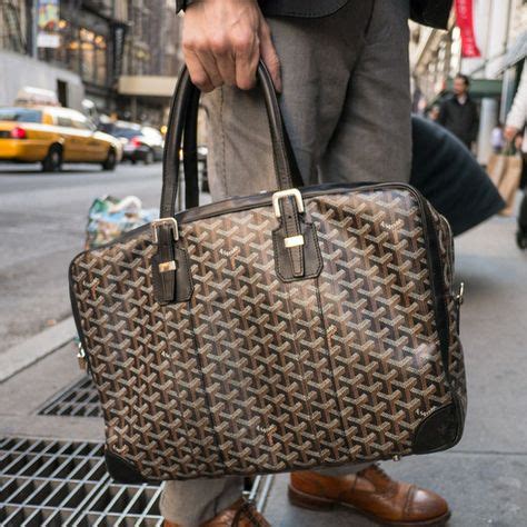 goyard scarpe uomo|goyard luggage sale.